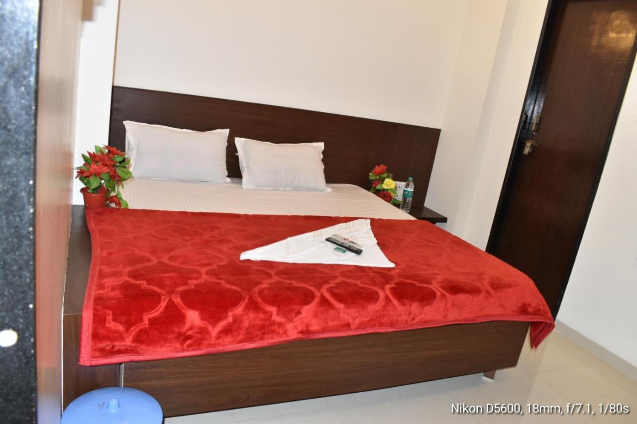 Hotel Sai Shatabdi Shirdi Luaran gambar