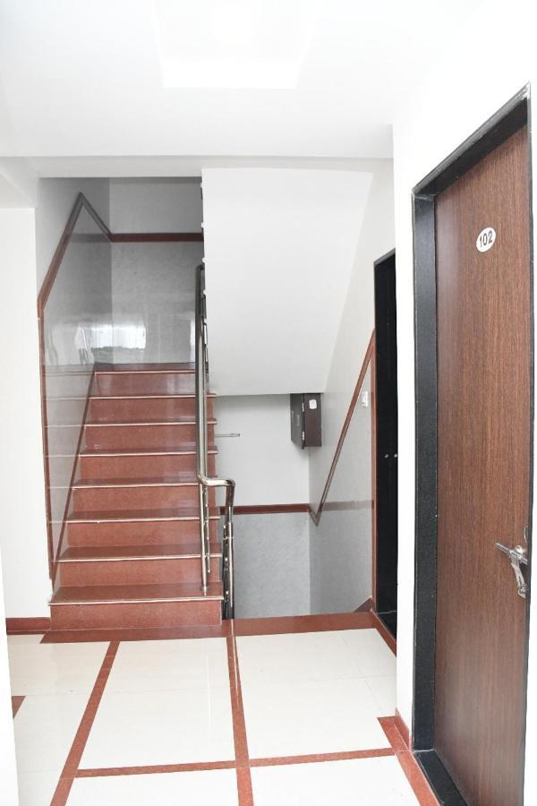 Hotel Sai Shatabdi Shirdi Luaran gambar